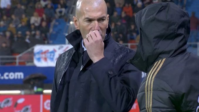 Zinedine Zidane, Real Madrid Manager, to figure out the extraordinary situation involving Gareth Bale