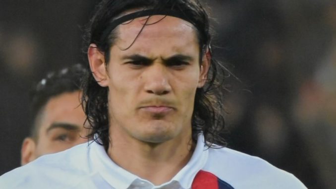 Edison Cavani, Atletico Madrid and Chelsea are eyring PSG star to sign