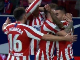 Atletico Madrid players celebrating goal against Levante