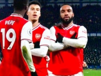 Gabriel Martinelli, Pepe and Lacazette celebrating Arsenal's first goal against Chelsea