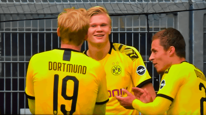 Dortmund 4-0 Schalke - Dortmund resume their campaign with a bang