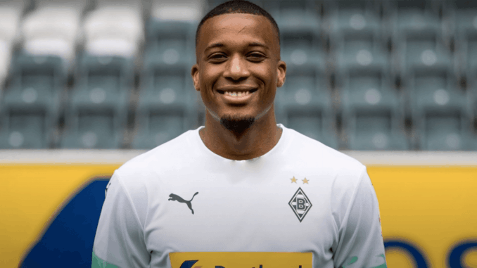 Gladbach striker Alassane Plea is linked to Manchester United