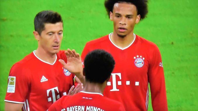 Bayern Munich begin title defence with 8-0 demolition of Schalke