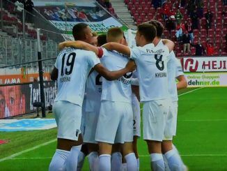 Dortmund slip up as Augsburg expose their defensive flaws in 2-0 win
