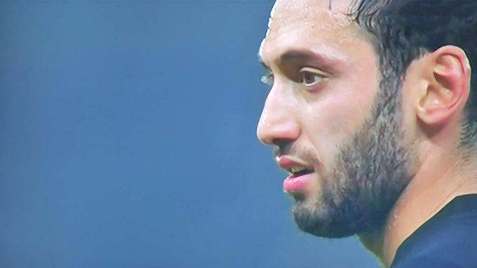 Hakan Calhanoglu-AC Milan