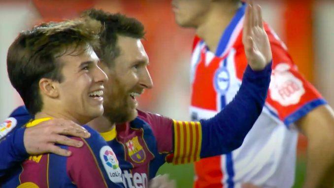 Riqui Puig-Lionel Messi-Barcelona