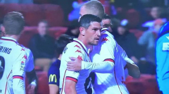 Graham Dorrans-Western Sydney Wanderers