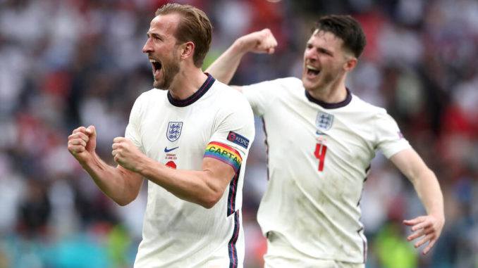 Harry Kane and Declan Rice of England against Germany during Euro 2020
