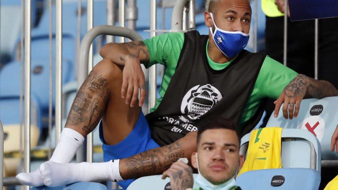 Neymar-Brazil vs Ecuador-Cooa America