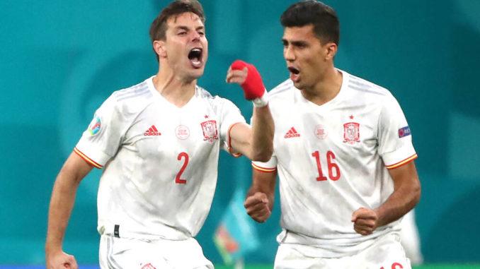 Cesar Azpilicueta and Rodri celebrate of Spain