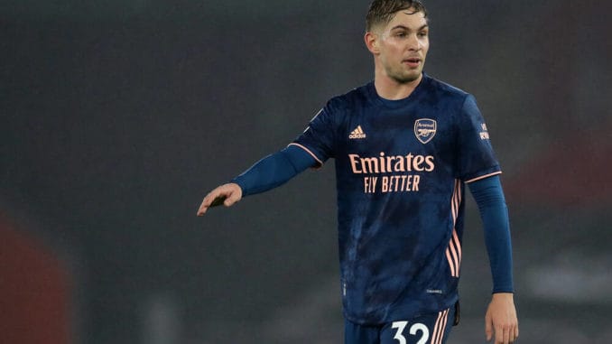 Emile Smith Rowe signs new Arsenal deal