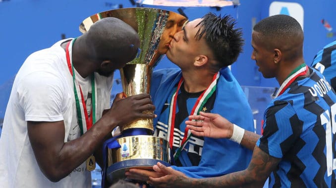 Romelu Lukaku and Lautaro Martinez of Inter Milan
