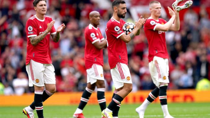 Bruno Fernandes of Manchester United applauds the fans against Leeds United at Old Trafford-Premier League