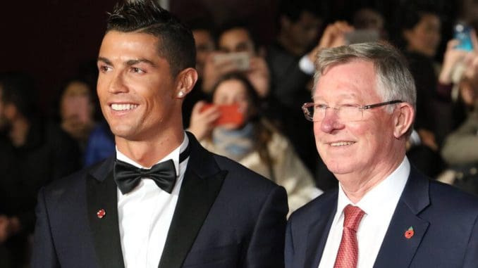 Cristiano Ronaldo closing in on Manchester United move after talks with Sir Alex Ferguson